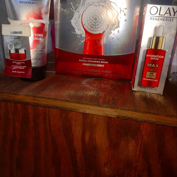 OLAY Skincare Oil Of Olay Regenerist Face Poshmark olay-skincare-oil-of-olay-regenerist-face-poshmark